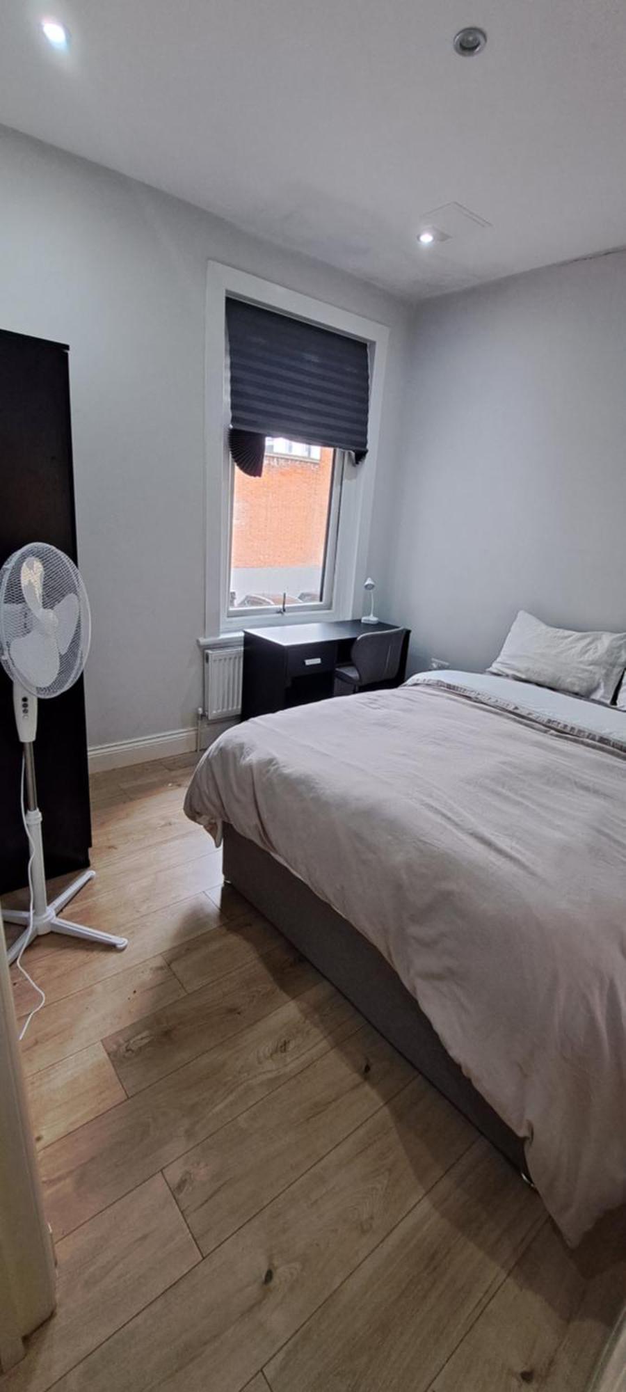 Comfy Fenia Stay Лондон Номер фото